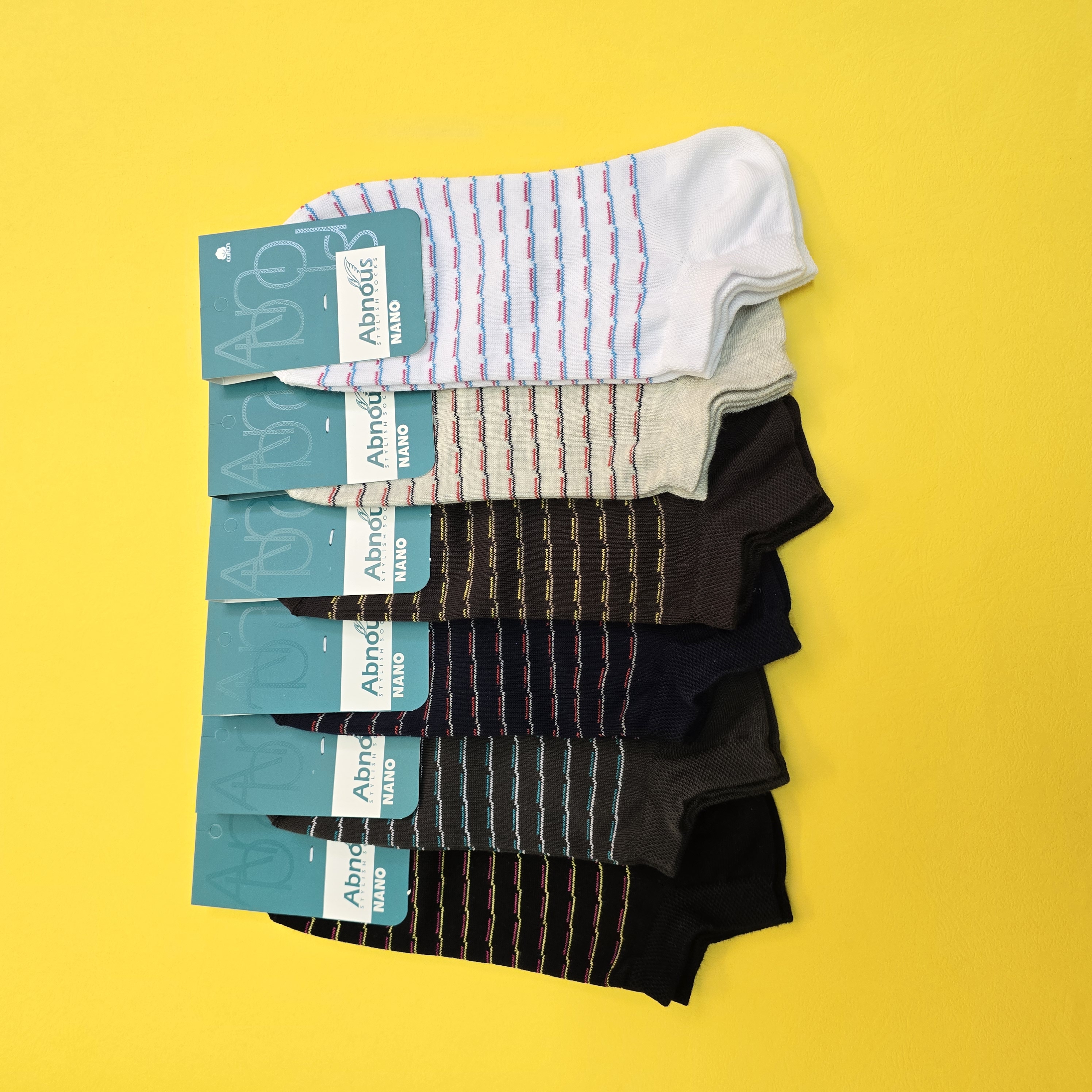 جوراب  مچی مردانه  ۸۵٪پنبه  برند آبنوس  بسته۱۲ جفتی  قیمت عمده از تولید به مصرف  سایز: ۴۱تا۴۴  لطفا برا خرید عمده تماس بگیرید